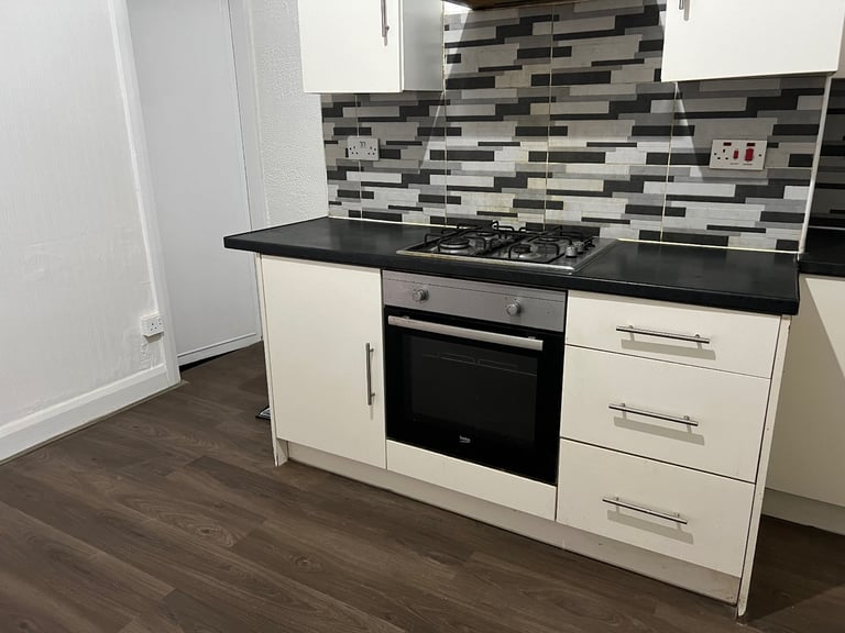 2 bedroom house for rent 2 bed 