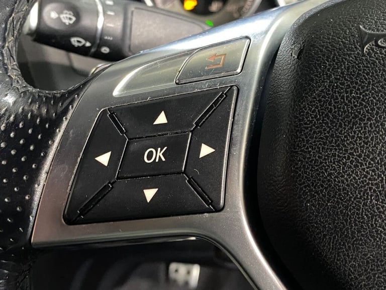 2013 Mercedes-Benz E-Class 2.1 E250 CDI AMG Sport Cabriolet 2dr Diesel G-Tronic+ Euro 5 (s/s) (20...