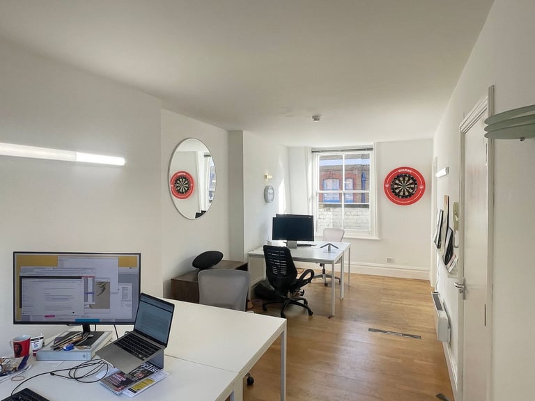Desk available in creative Oxford Circus studio