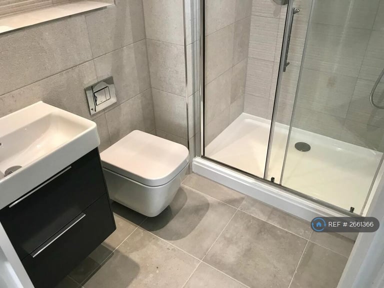 1 bedroom flat in Belle Vue Road, Bournemouth, BH6 (1 bed) (#2661366)