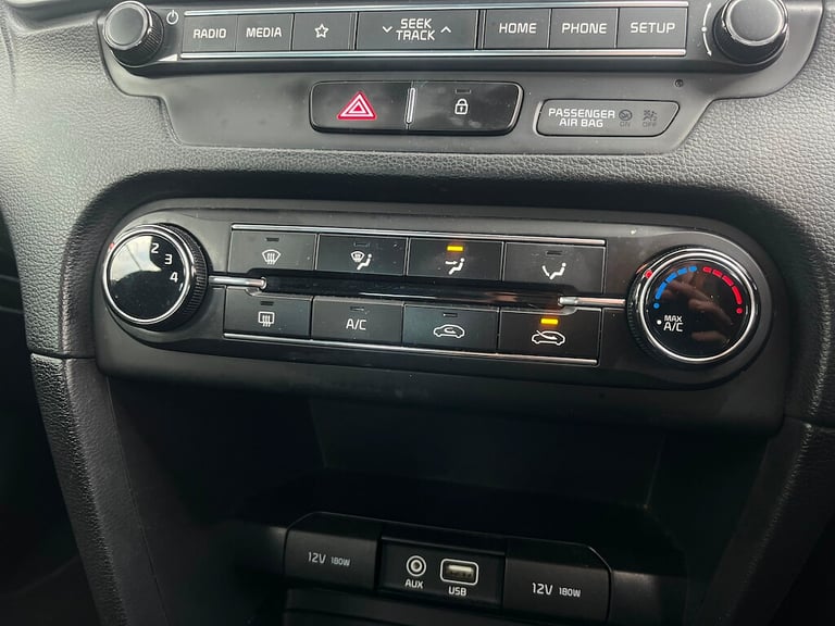 2019 Kia Ceed 1.0 T-GDi ECO 2 Hatchback 5dr Petrol Manual Euro 6 (s/s) (118 bhp) Hatchback Petrol...