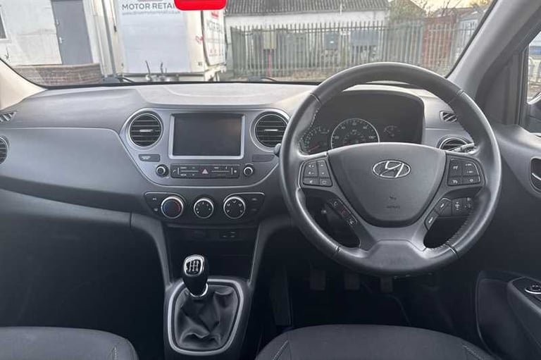 2019 Hyundai i10 1.0 Play Hatchback 5dr Petrol Manual Euro 6 (67 ps) Hatchback Petrol Manual