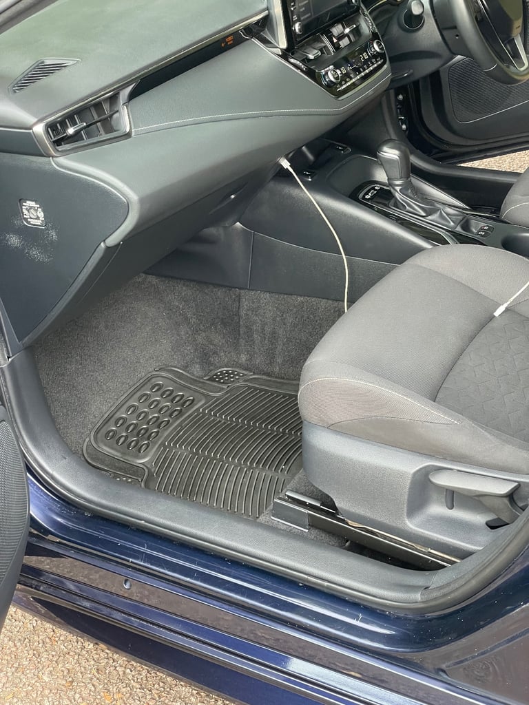 Toyota, COROLLA, Hatchback, 2022, Other, 1798 (cc), 5 doors