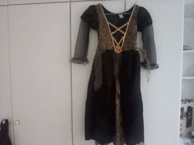 image for Halloween/witch dress in black gold age 8-10, spider costume age 1-2