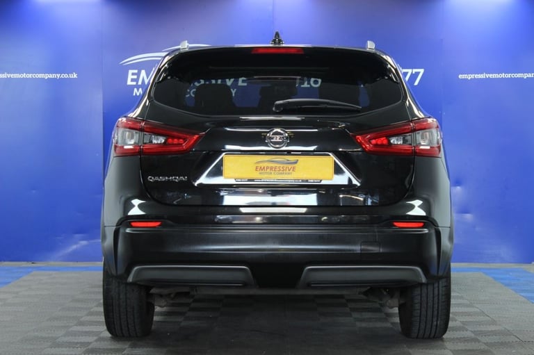 2020 70 NISSAN QASHQAI 1.3 DIG-T N-CONNECTA SUV 5DR PETROL MANUAL EURO 6 (S/S) (
