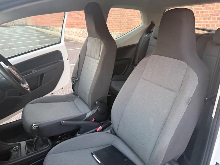 2014 Volkswagen up! 1.0 Move up! Euro 5 3dr HATCHBACK Petrol Manual