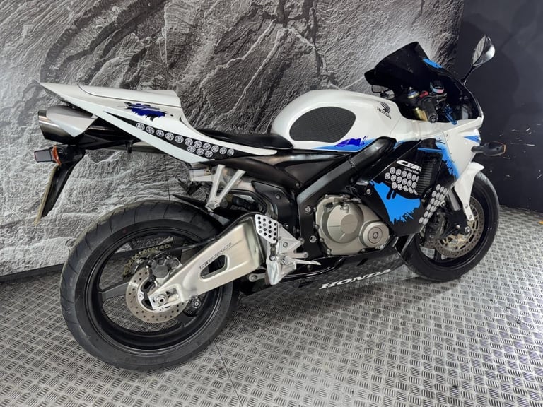 HONDA CBR600RR CBR 600 RR 2006