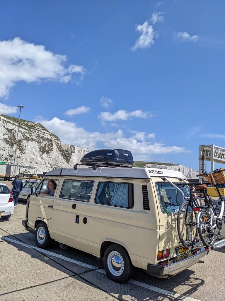 VW T25 Campervan – Great Condition!