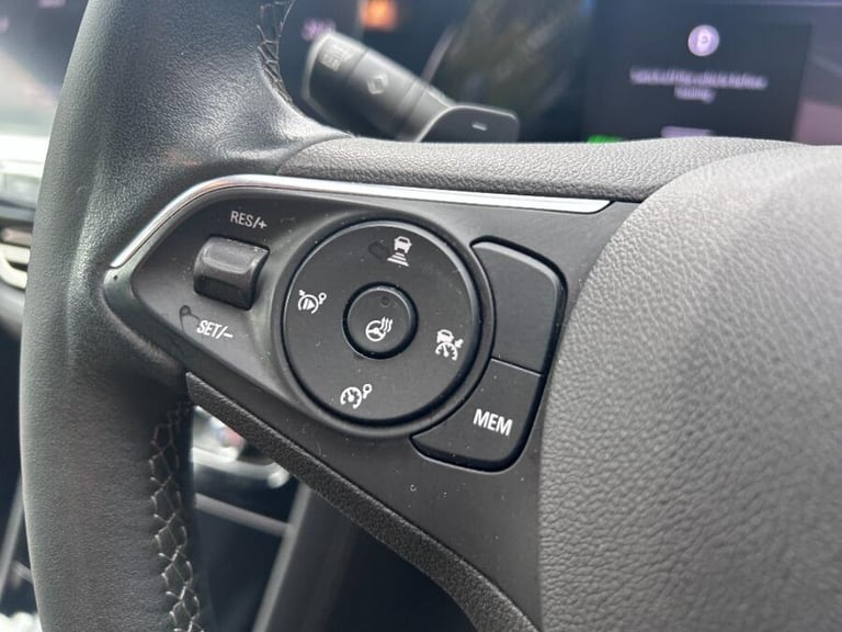 2023 Vauxhall Crossland X 1.6 14.2kwh Ultimate Suv 5dr Petrol Plug In Hybrid Auto Euro 6 (s/s) (2...