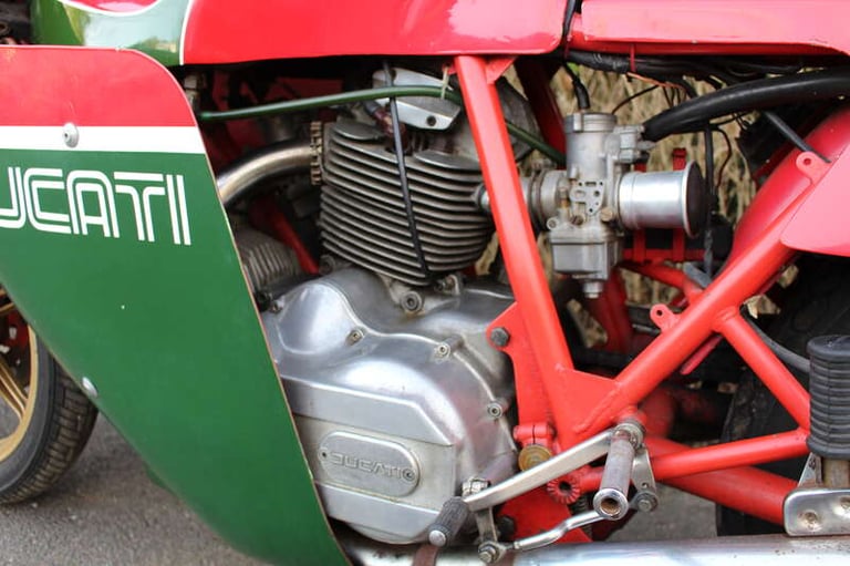 1980 Ducati 900 Mike Hailwood Replica PETROL Manual