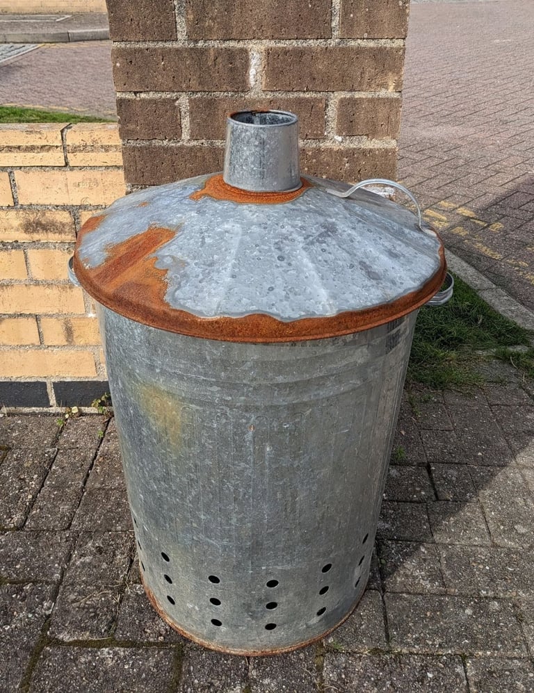 Galvanised Incinerator Bin 80L.
