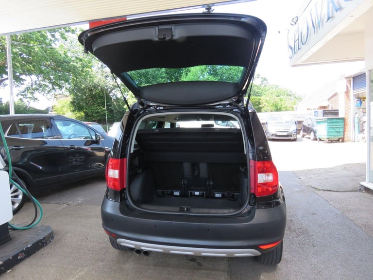 2012 Skoda Yeti 1.8 TSI SE Plus 4WD Euro 5 5dr HATCHBACK Petrol Manual