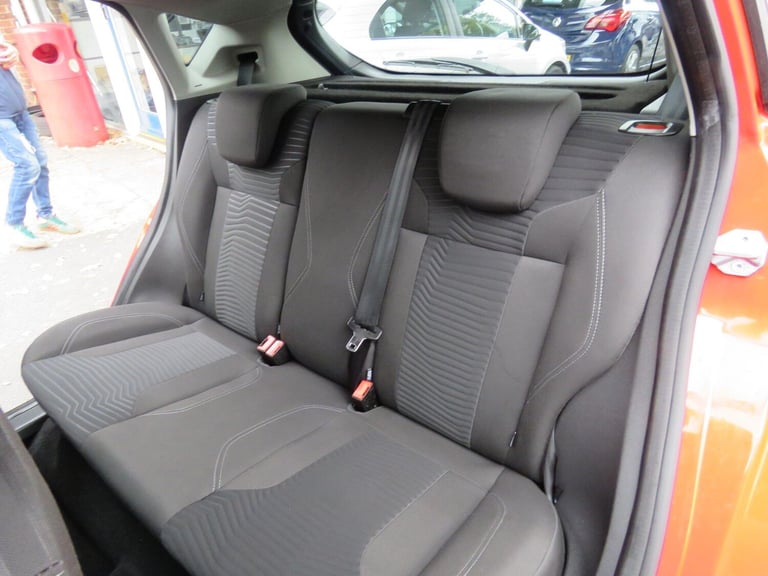 2016 Ford Fiesta 1.0T EcoBoost Zetec Euro 6 (s/s) 5dr HATCHBACK Petrol Manual