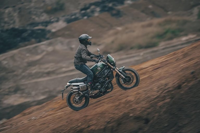 Benelli Leoncino 800 Trail 2024 - Adventure-Ready Motorcycle for Sale