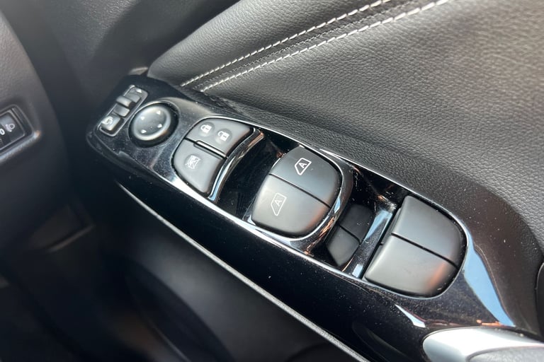 2024 Nissan Juke 1.0 DiG-T Tekna 5dr Hatchback Petrol Manual