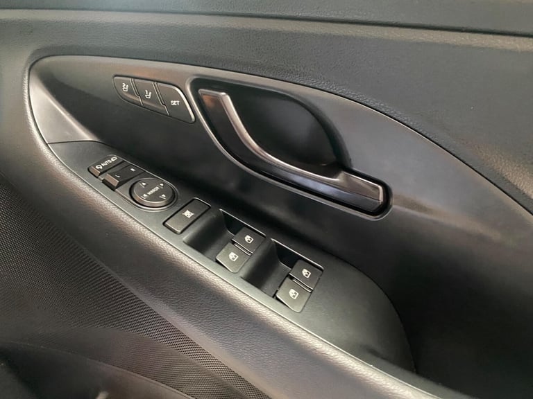 2017 Hyundai i30 2.0 T-GDi N Performance Euro 6 (s/s) 5dr HATCHBACK Petrol Manual