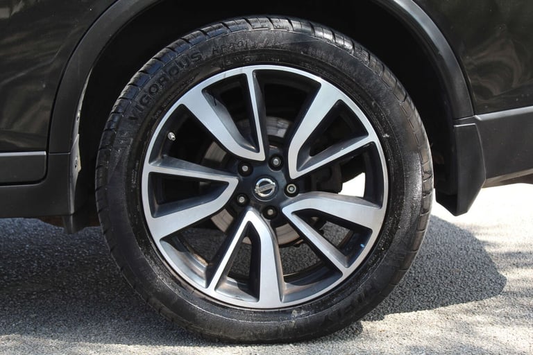2014 Nissan X-Trail 1.6 dCi N-Tec 5dr 4WD ESTATE DIESEL Manual