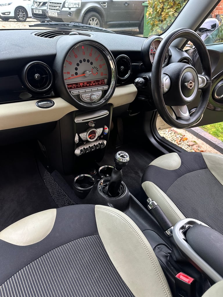 2007 MINI Hatch 1.6 Cooper D 3dr HATCHBACK Diesel Manual