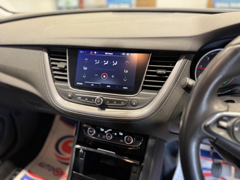 2018 Vauxhall Grandland X 1.5 Turbo D BlueInjection Sport Nav Euro 6 (s/s) 5dr HATCHBACK Diesel M...