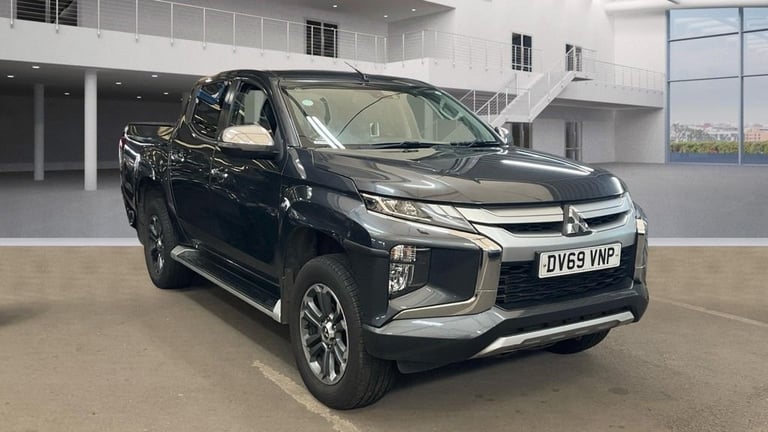 image for 2019 Mitsubishi L200 2.2 DI-D DC Barbarian Pickup Double Cab 4dr Diesel Auto 4WD Euro 6 (s/s) (1 ...