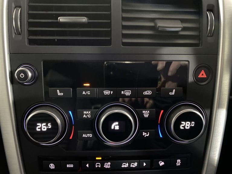 2019 Land Rover Discovery Sport 2.0 SD4 HSE LUXURY 5d 238 BHP Estate Diesel Automatic