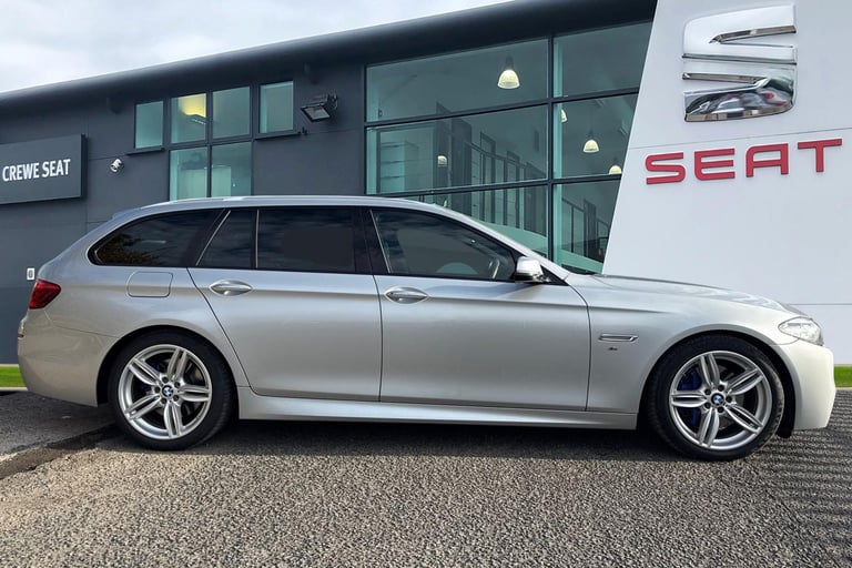 2016 BMW 5 Series 3.0 535d M Sport Touring Auto Euro 6 (s/s) 5dr Estate DIESEL Automatic