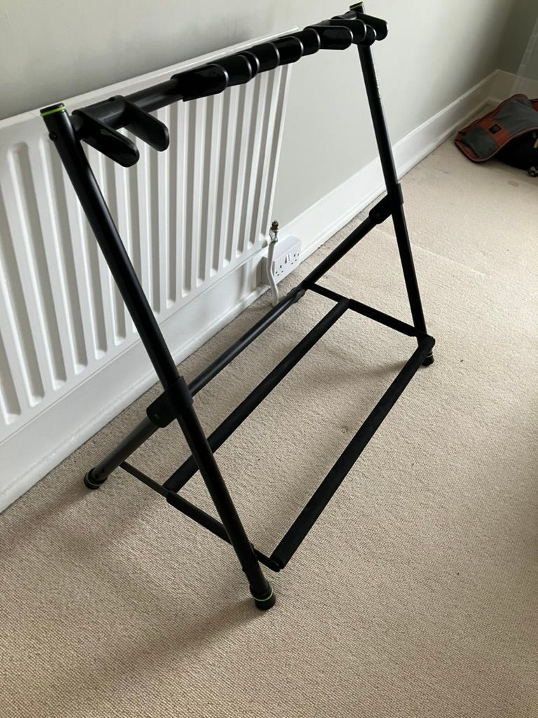 Guitar Rack (six guitars)