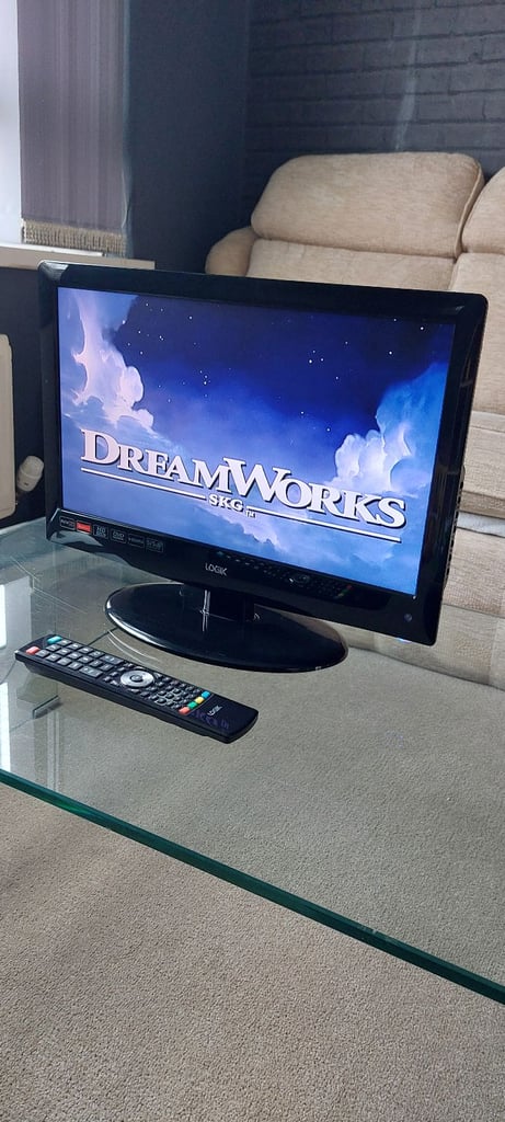 12V 19 inch Freeview Caravan Tv with Dvd