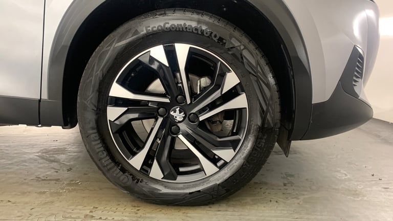 2022 Peugeot 2008 1.2 PureTech Allure Premium SUV 5dr Petrol Manual Euro 6 (s/s) (100 ps) SUV Pet...