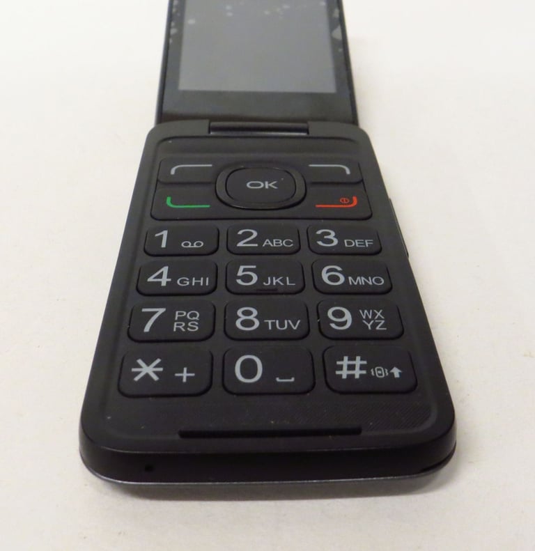 Alcatel 3025X Mobile Phone BIG BUTTON Flip Fold Grey + power adaptor Tested