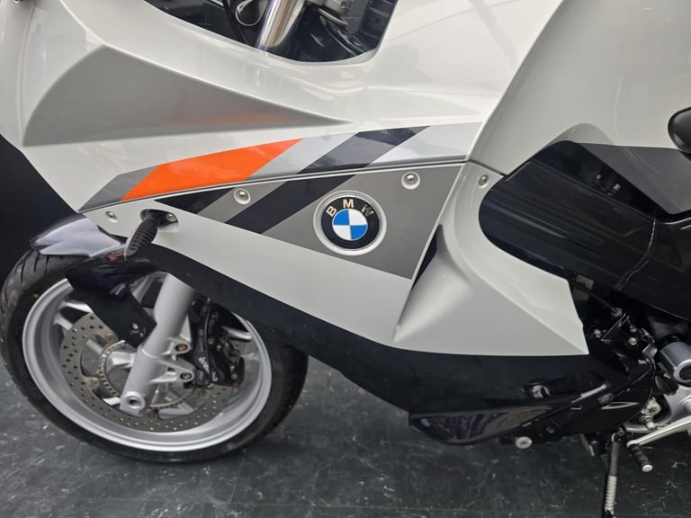 BMW F 800 2011 HPI CLEAR | MOT, SERVICE & WARRANTY INCLUDED