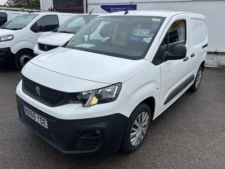 PEUGEOT PARTNER 1.5 BlueHDi 1000 Professional + NO VAT +