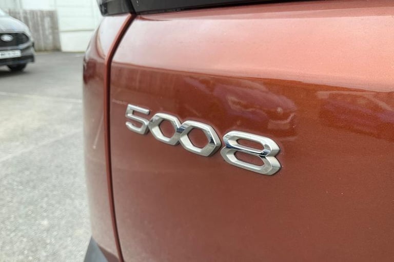 2022 Peugeot 5008 1.5 BlueHDi Allure 5dr EAT8 SEMI-AUTO Estate Diesel Semi Automatic