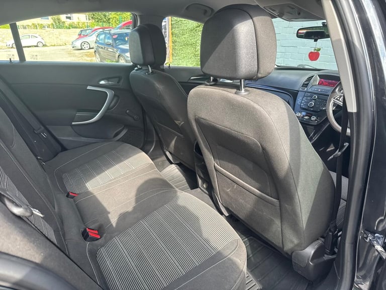 2012 Vauxhall Insignia 1.8i 16V SRi 5dr HATCHBACK Petrol Manual