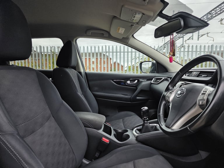 2016 Nissan Qashqai 1.5 dCi N-Connecta 5dr Euro 6 ULEZ CAZ HATCHBACK Diesel Manual