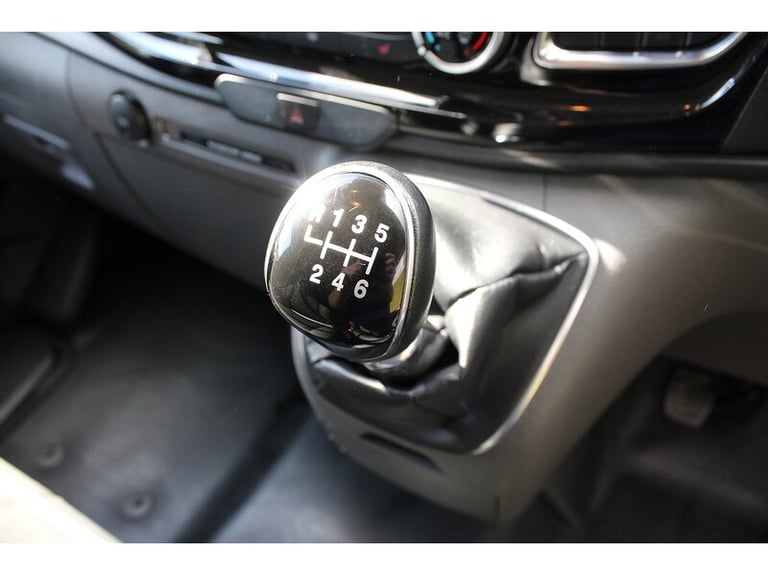  Ford Transit Custom L1 Limited 130ps Euro 6 Diesel Van Panel Van Diesel Manual