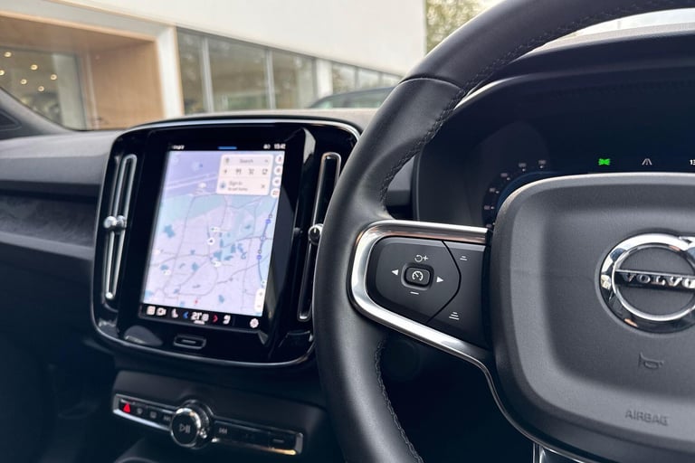 2022 Volvo XC40 Recharge 69kWh Plus SUV 5dr Electric Auto (231 ps) ESTATE Electric Automatic