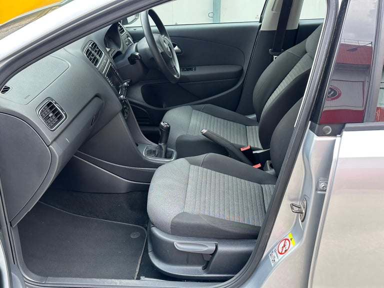 2009 Volkswagen Polo 1.4 SE Euro 5 5dr HATCHBACK Petrol Manual