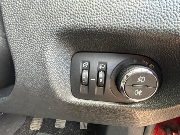 2012 Vauxhall Corsa 1.2 Active 5dr [AC] HATCHBACK PETROL Manual