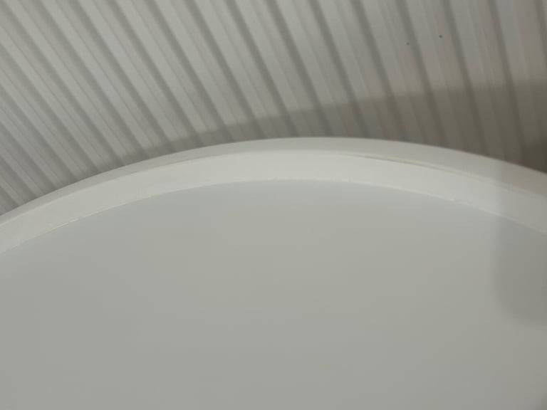 White round coffee table