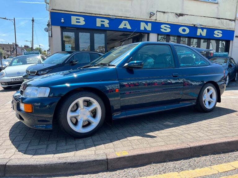1996 Ford Escort 2.0 Luxury 3dr HATCHBACK PETROL Manual