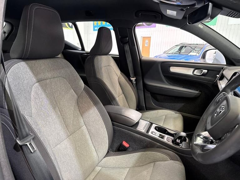 2023 Volvo XC40 2.0 B3P Core 5dr Auto Automatic Estate Petrol Automatic