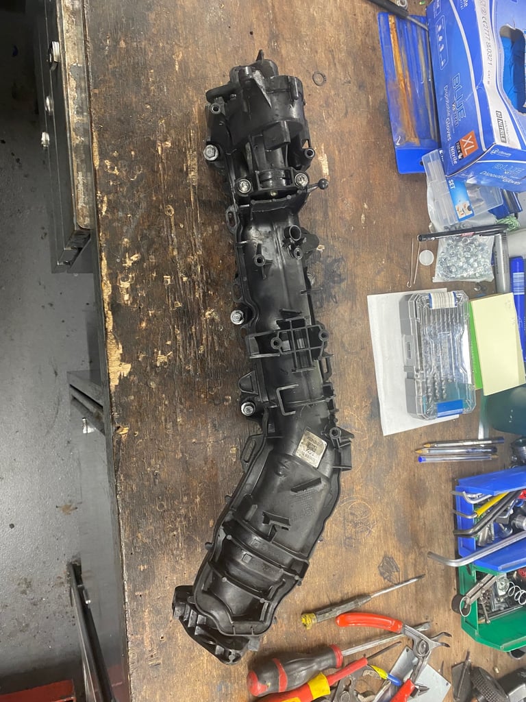 Swirl flap manifold (used)