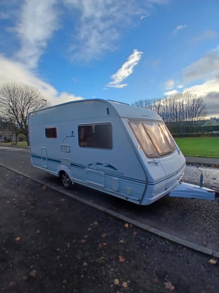 2005 Swift Challenger Caravan With MotorMover And Awning