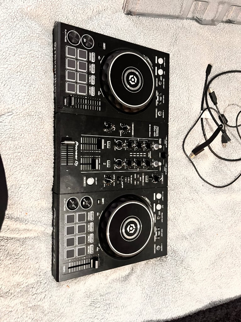 Pioneer DJ DDJ-SB3 DJ Controller in New York - Rent For Event