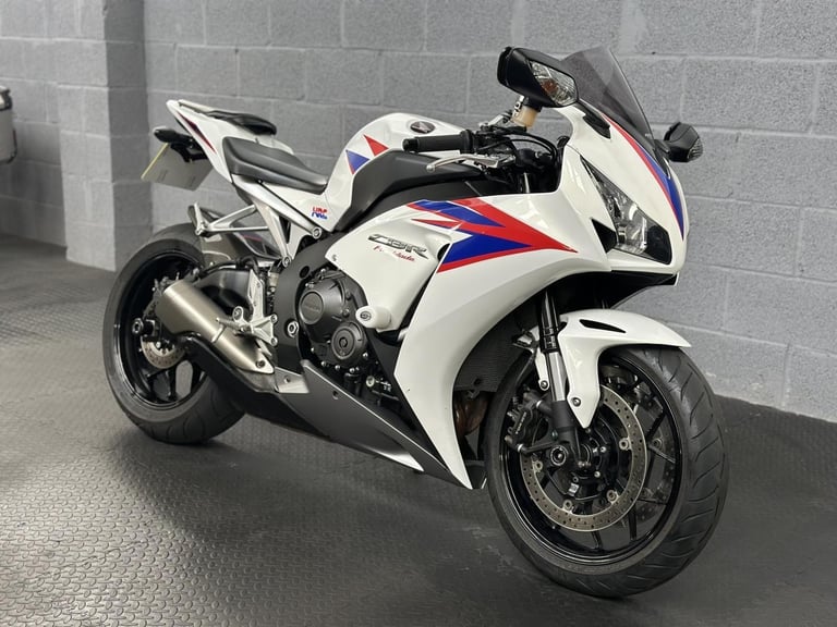 2013 Honda CBR1000RR Fireblade 1000 Super Sports Petrol Manual (178 ps)