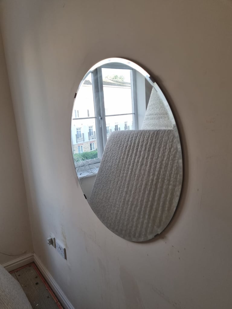 image for Round Mirror £10