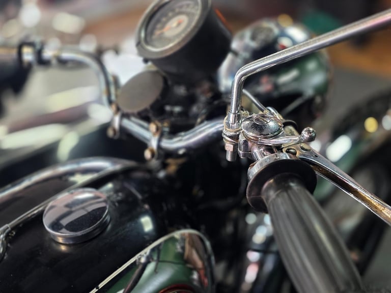 1969 BSA THUNDERBOLT 650 GARRARD WATSONIAN SIDECAR BARN FIND