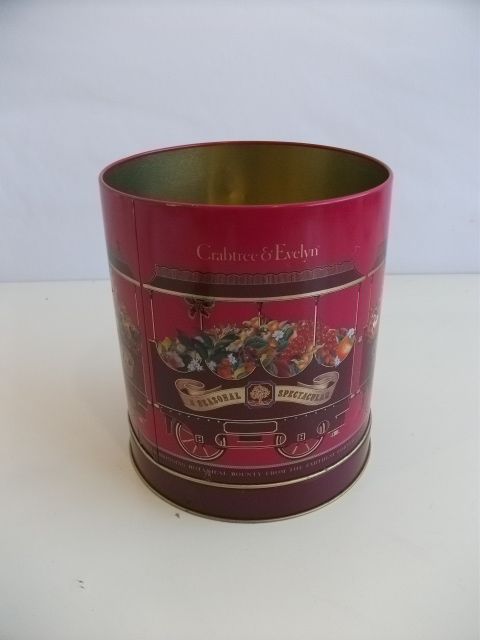 image for Crabtree & Evelyn Musical Collectors Tin