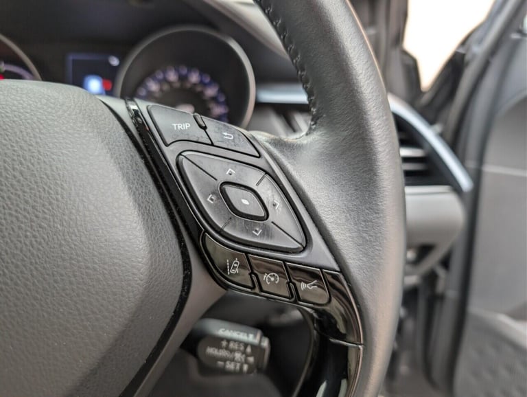 2021 Toyota C-HR 2.0 VVT-h GPF Design SUV 5dr Petrol Hybrid CVT Euro 6 (s/s) (184 ps) - SAT  HATC...